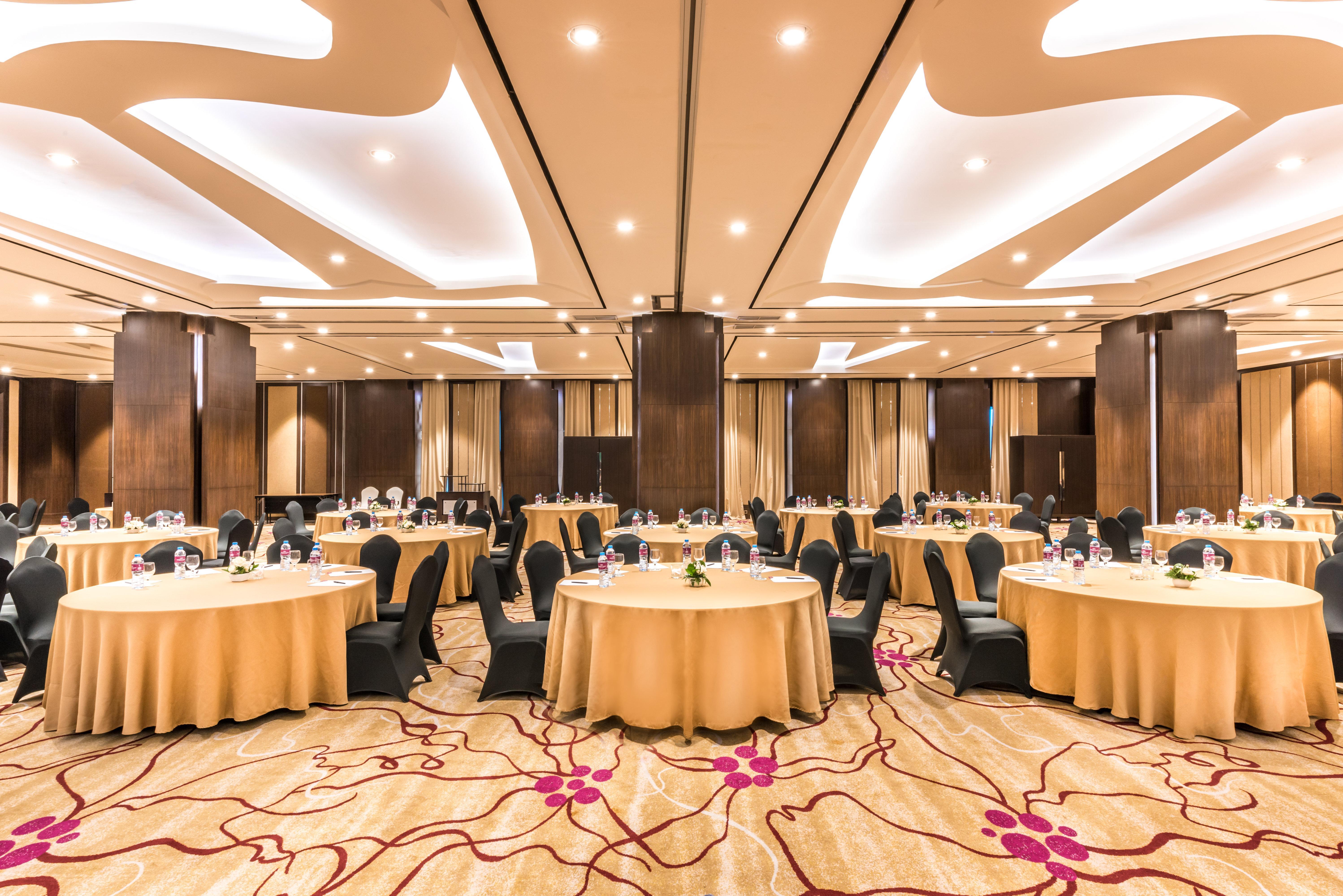 מלון Crowne Plaza Bandung By Ihg מראה חיצוני תמונה