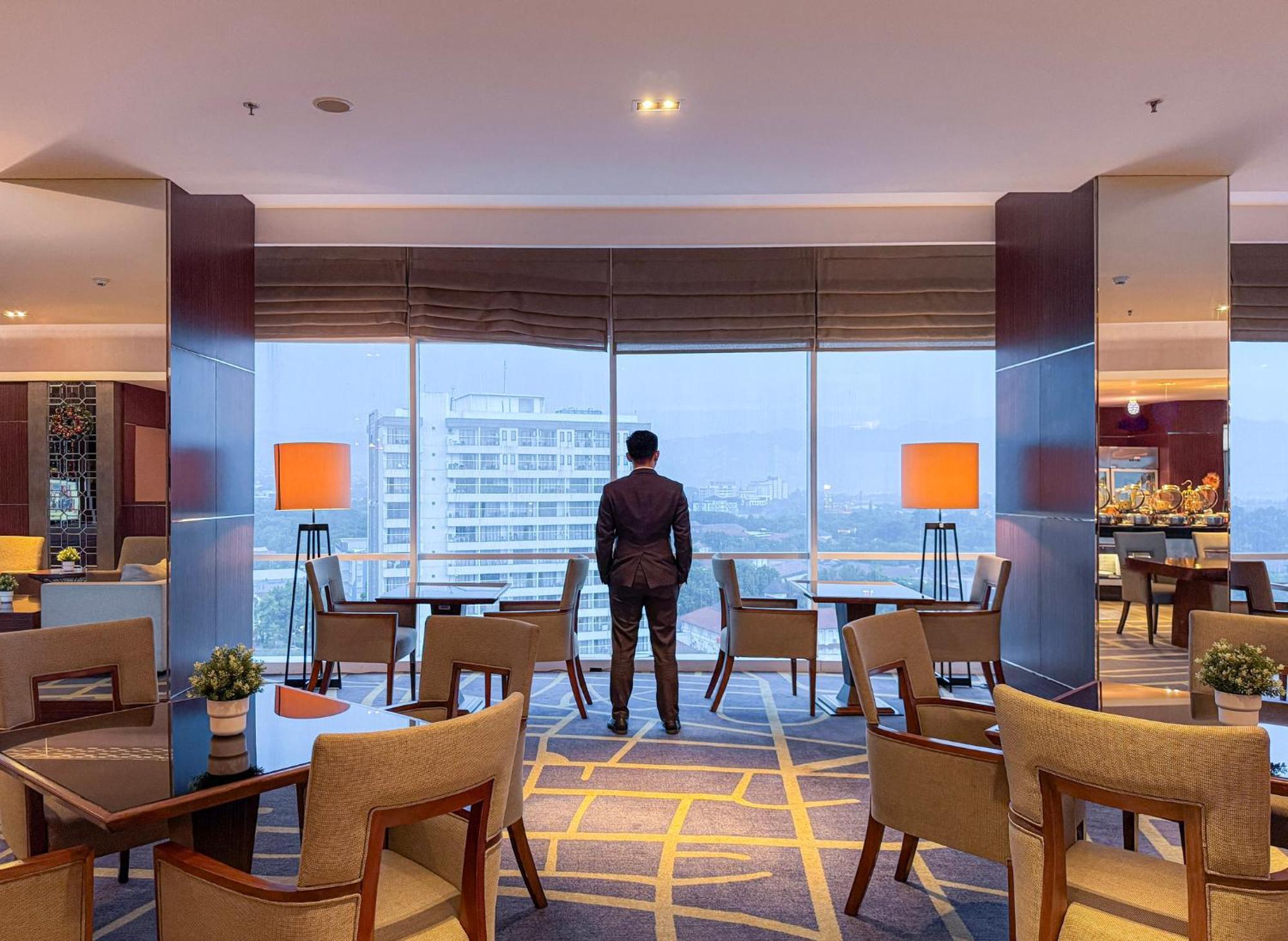 מלון Crowne Plaza Bandung By Ihg מראה חיצוני תמונה